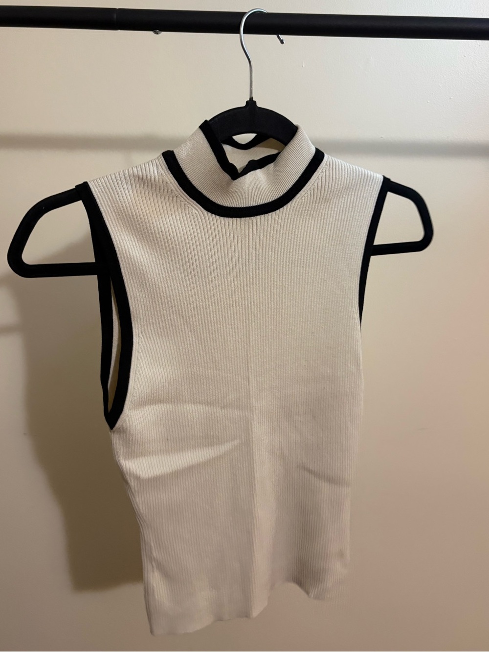 Express White Ribbed Mock Neck Tank with Black Trim